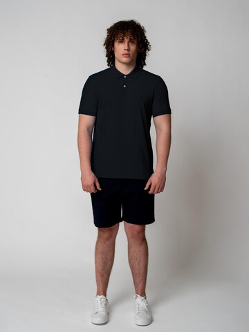 GORG Shirt‌‌‌‌‌‌‌‌‌ in Schwarz