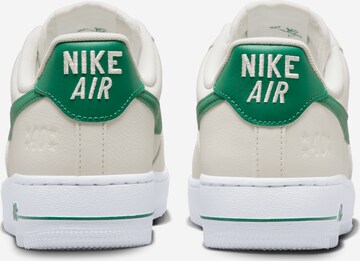 Nike Sportswear Sneakers laag 'AIR FORCE 1 07 SE' in Wit