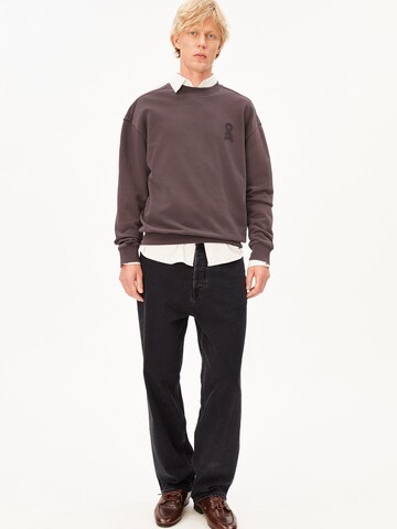 ARMEDANGELS Majica 'ICONIC Å GMT DYE' | rjava barva: sprednja stran