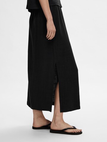 SELECTED FEMME Skirt in Black