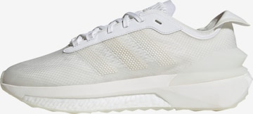 Sneaker de alergat 'Avryn' de la ADIDAS SPORTSWEAR pe alb: față