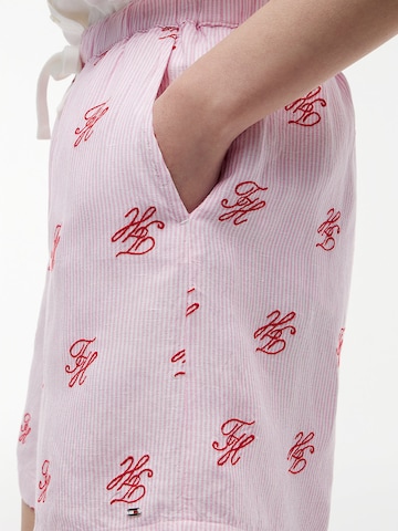 TOMMY HILFIGER Loosefit Shorts in Pink