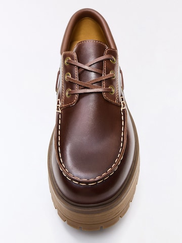 Mocassin Bershka en marron