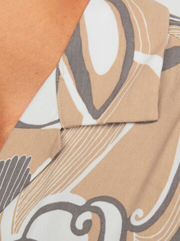 JACK & JONES Comfort Fit Hemd 'JPRBLAPalma Resort' in Beige