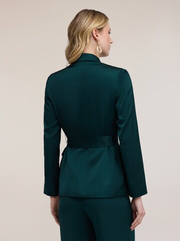 MOTIVI Between-Season Jacket in Green