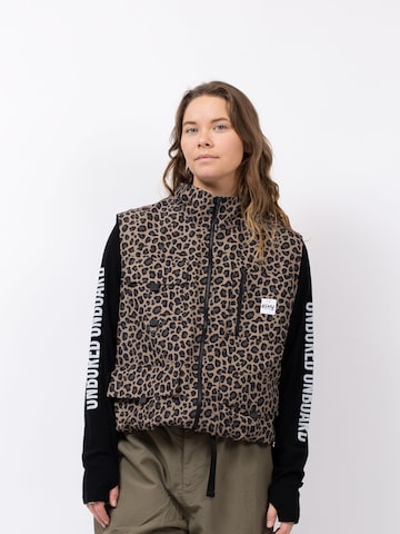 Eivy Sports vest in Brown: front