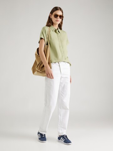 Camicia da donna 'Larisaana' di ARMEDANGELS in verde