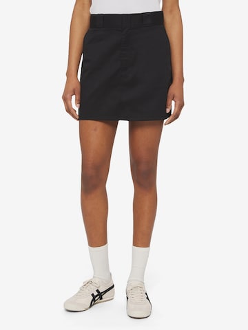 DICKIES Skirt in Black: front