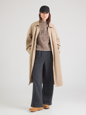 Bluză de molton de la GAP pe maro