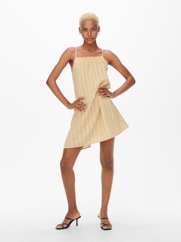 ONLY Kleid in Beige