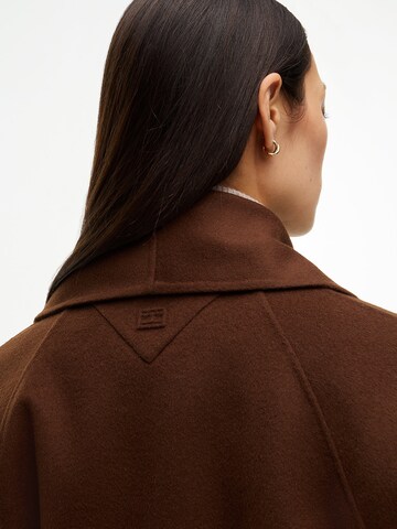 TOMMY HILFIGER Tussenmantel in Bruin