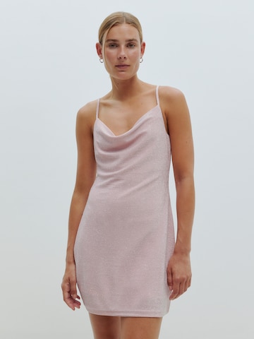 Robe 'Noraida' EDITED en rose : devant