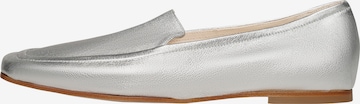 Henry Stevens Classic Flats 'Audrey HVL' in Silver