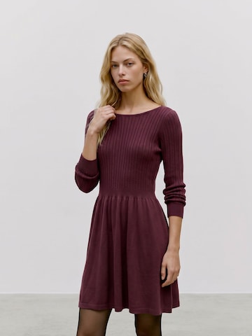VERO MODA Knit dress in Red: front