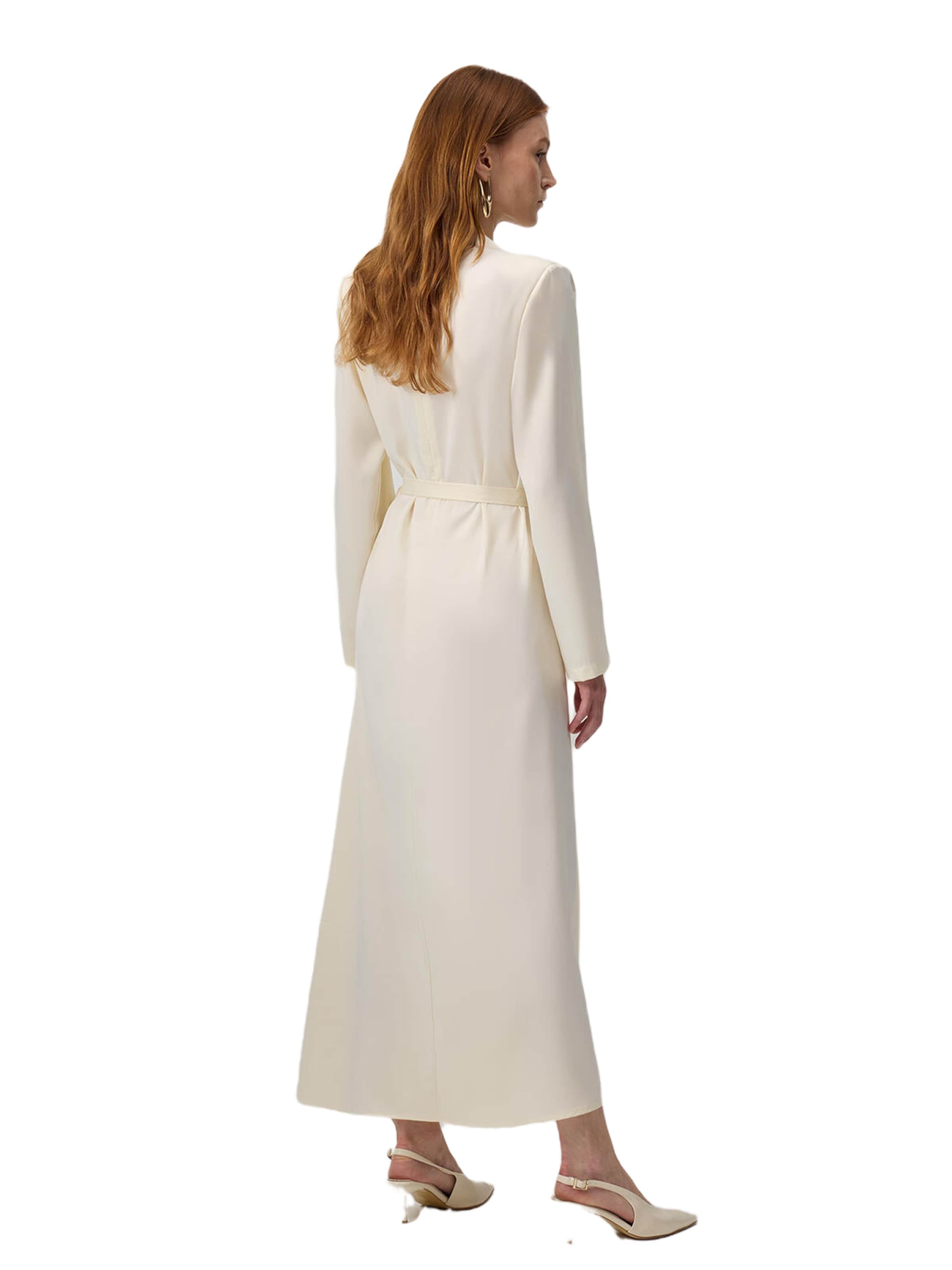 Touche Prive Dress in Beige