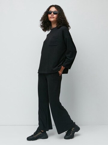 C&City Sweatsuit in Black