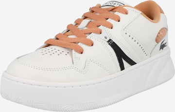 Baskets basses LACOSTE en blanc : devant