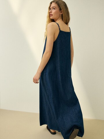 Next Kleid in Blau