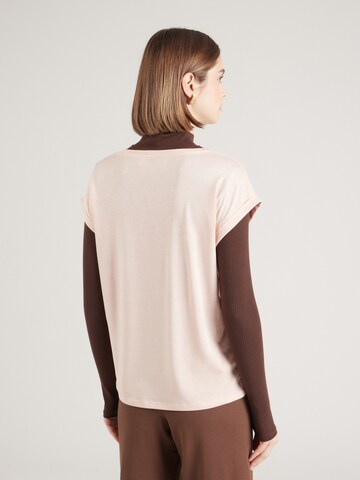 Maglietta di ARMEDANGELS in rosa
