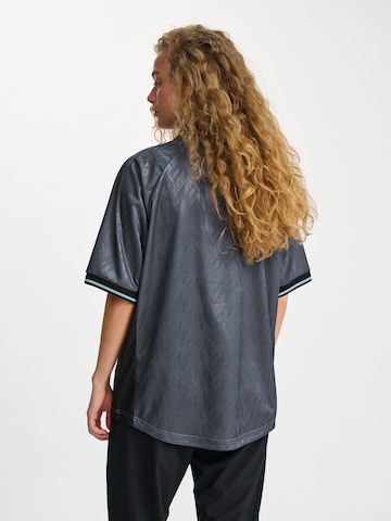 Hummel Shirt in Zwart