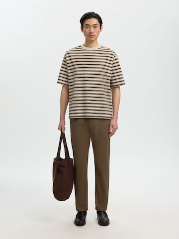 SELECTED T-Shirt in Beige