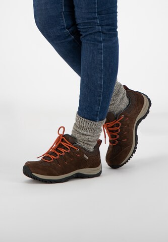 Travelin Boots 'Nyborg Low Da ' in Brown: front