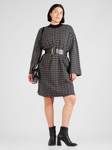 Vero Moda Curve Pletené šaty 'GOLD NEEDLE ART' - Čierna