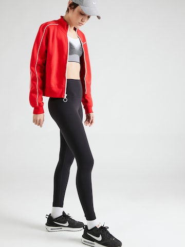 Nike Sportswear - Sudadera con cremallera en rojo