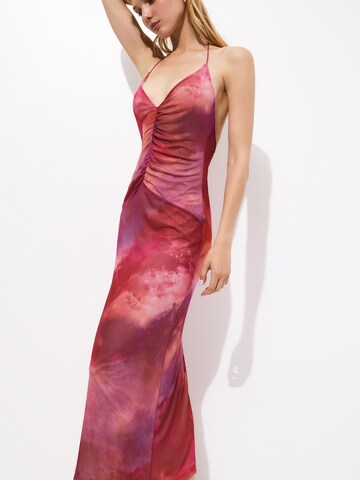Pull&Bear Kleid in Pink