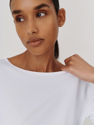 T-shirt 'Mikajanka' TATUUM en blanc