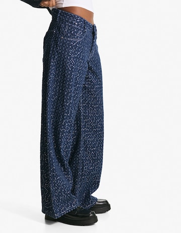 Bershka Široký strih Džínsy - Modrá