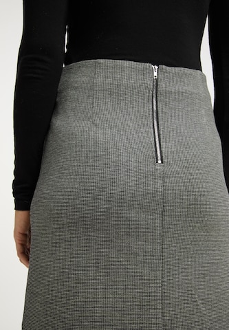 Usha Skirt in Grey