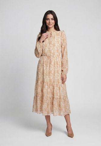 Usha - Vestido en beige: frente