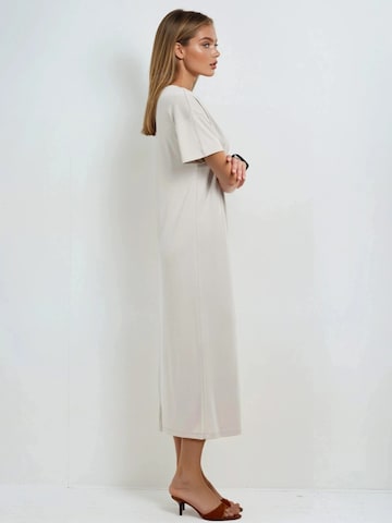 Abito di Busem in beige