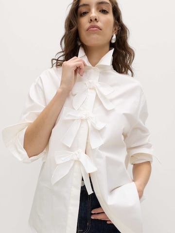 Camicia da donna di Marks & Spencer in bianco: frontale