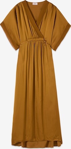 oltre Dress in Gold: front