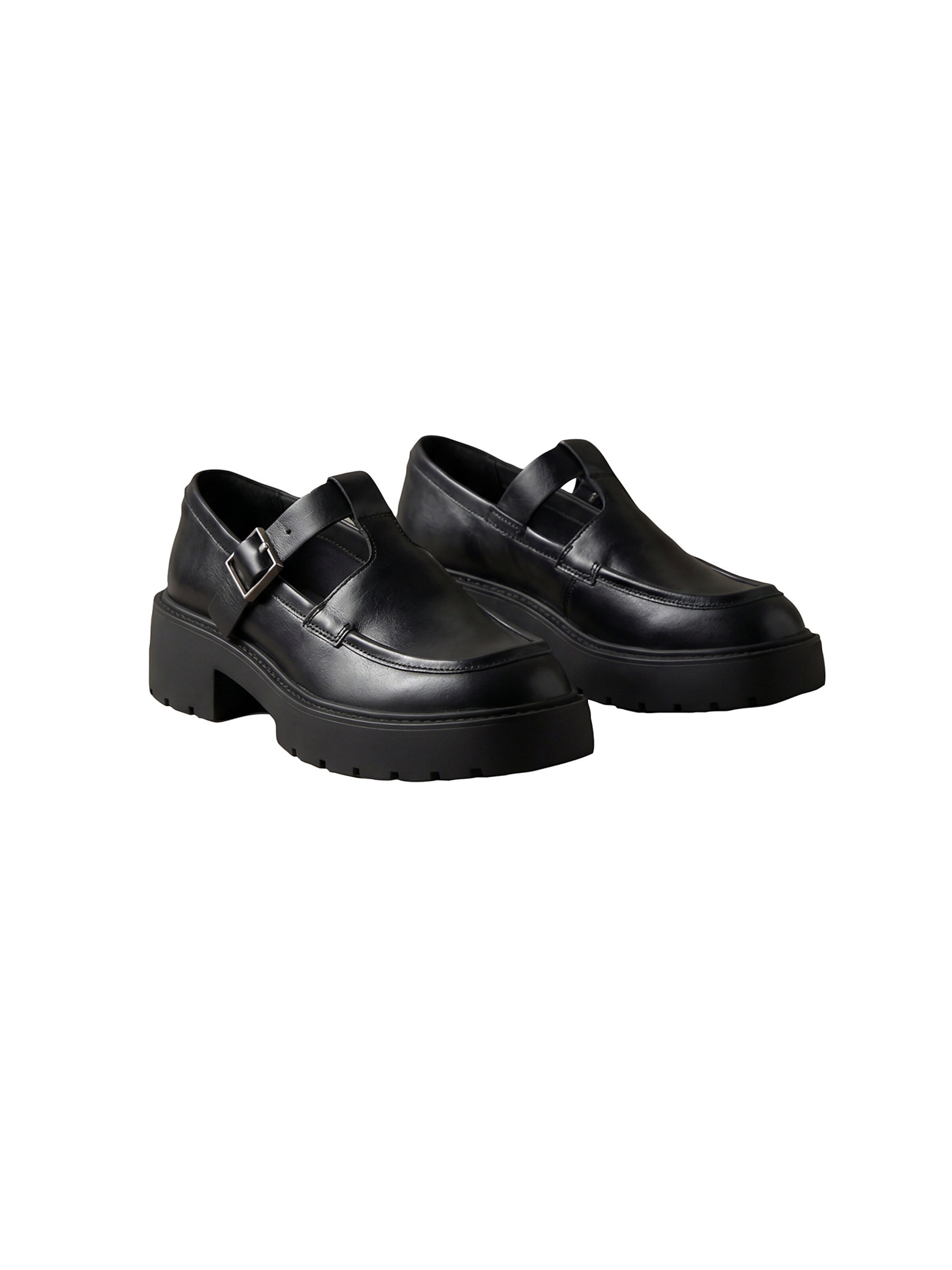 Calvin Klein Classic Flats in Black