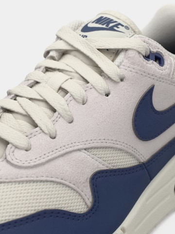 Nike Sportswear Nízke tenisky 'AIR MAX 1 ESS' - Sivá