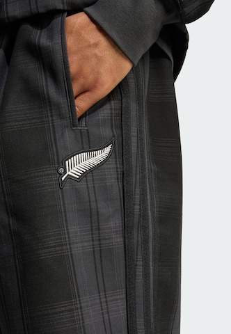 ADIDAS ORIGINALS Avar lõige Püksid 'Firebird', värv hall