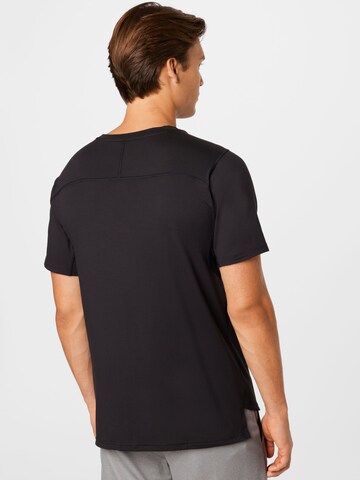 PUMA T-Shirt in Schwarz