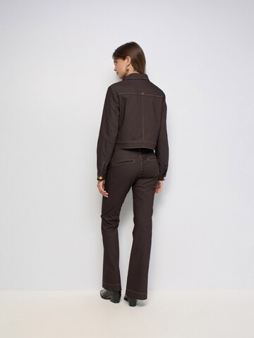 Salsa Jeans Tussenjas in Bruin