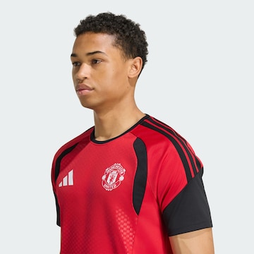 ADIDAS PERFORMANCE - Camiseta de fútbol 'Manchester United 26/27 Tiro' en rojo