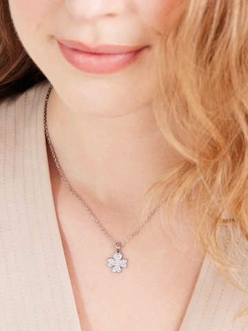 Lucardi Ketting in Zilver: voorkant