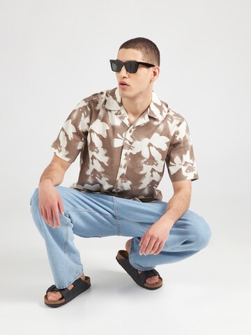 Coupe regular Chemise 'ONSSCAN' Only & Sons en marron