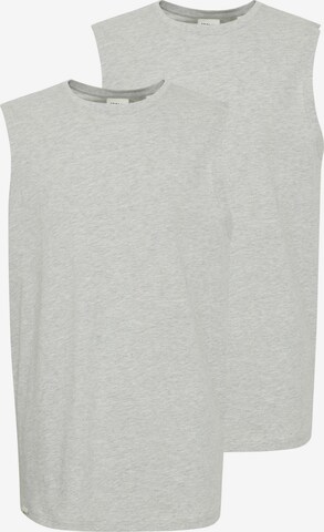 Oxmo Shirt 'Isan' in Grijs: voorkant