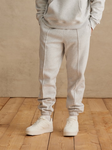 DAN FOX APPAREL Tapered Pants 'Miran' in Grey