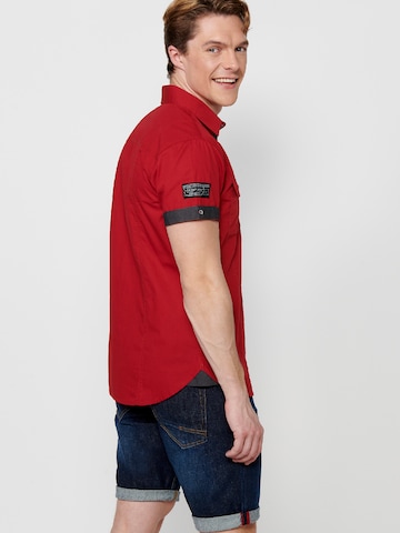 KOROSHI Slim Fit Skjorte i rød