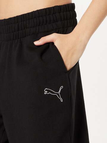 PUMA Loosefit Sporthose in Schwarz