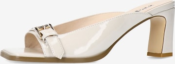 Mule SACHA en blanc : devant