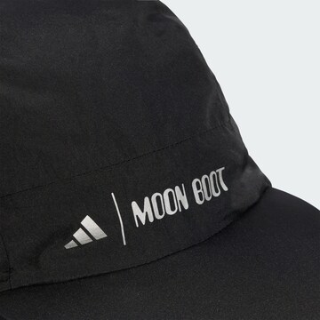 ADIDAS SPORTSWEAR Sportpet 'Adidas x Moon Boot' in Zwart